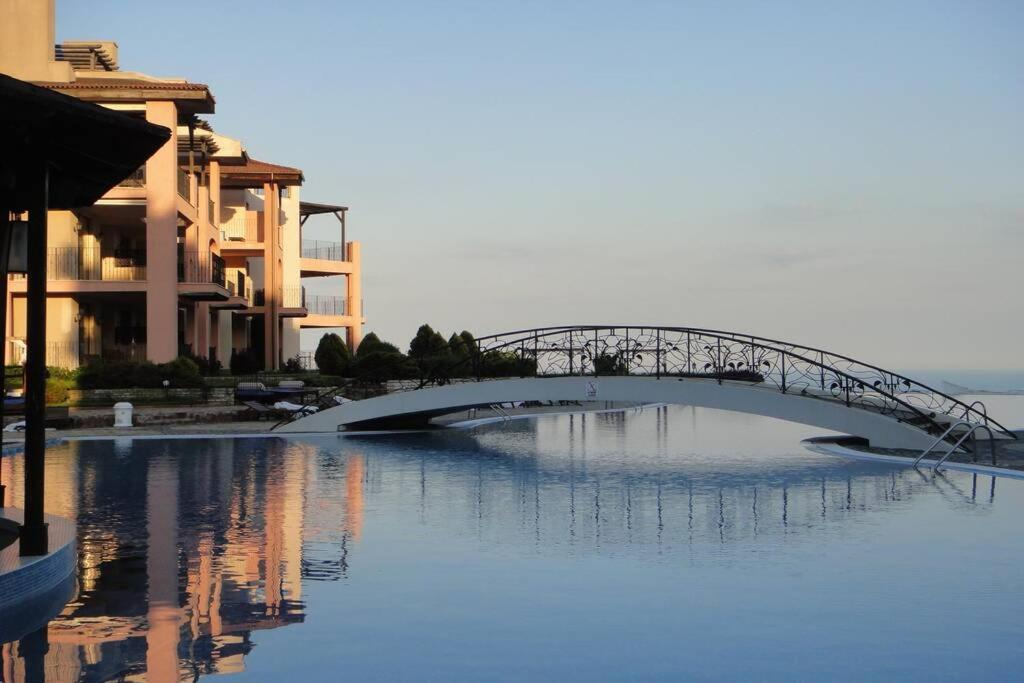 La Casa Del Mar Kaliakria - Стилен Апартамент В Калиакрия Резорт โทโพลา ภายนอก รูปภาพ